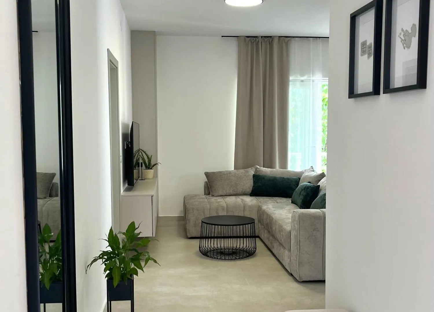 New Apartments Ana Petrcane 0*,
