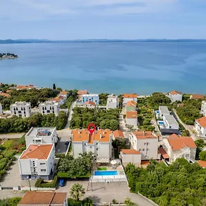 Mirela Apartament